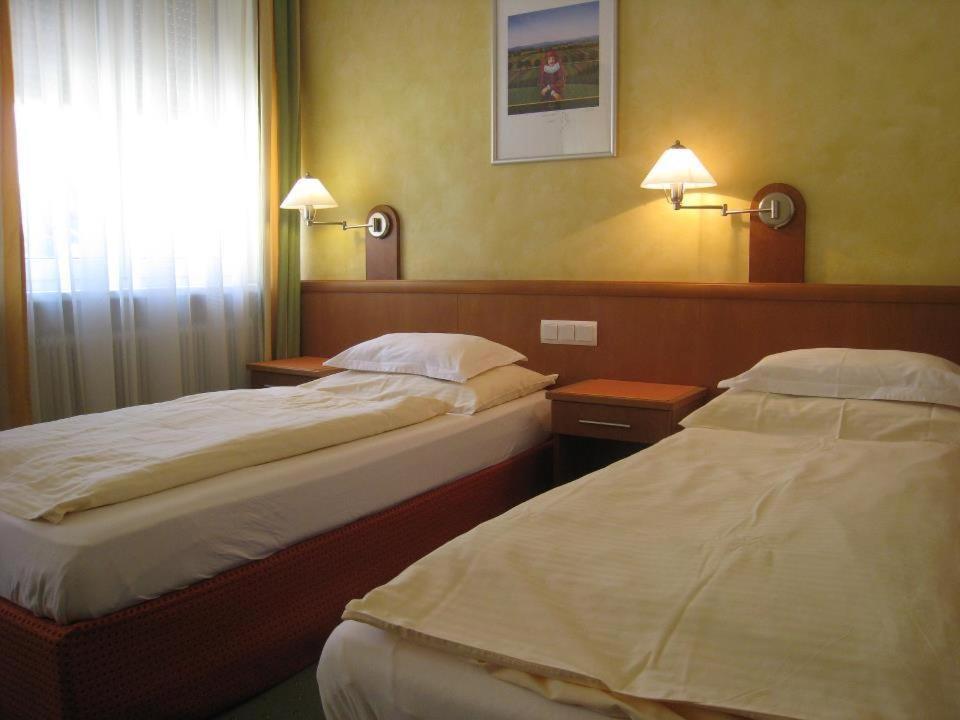 Landgasthof Hotel Muhr Gallbrunn Zewnętrze zdjęcie